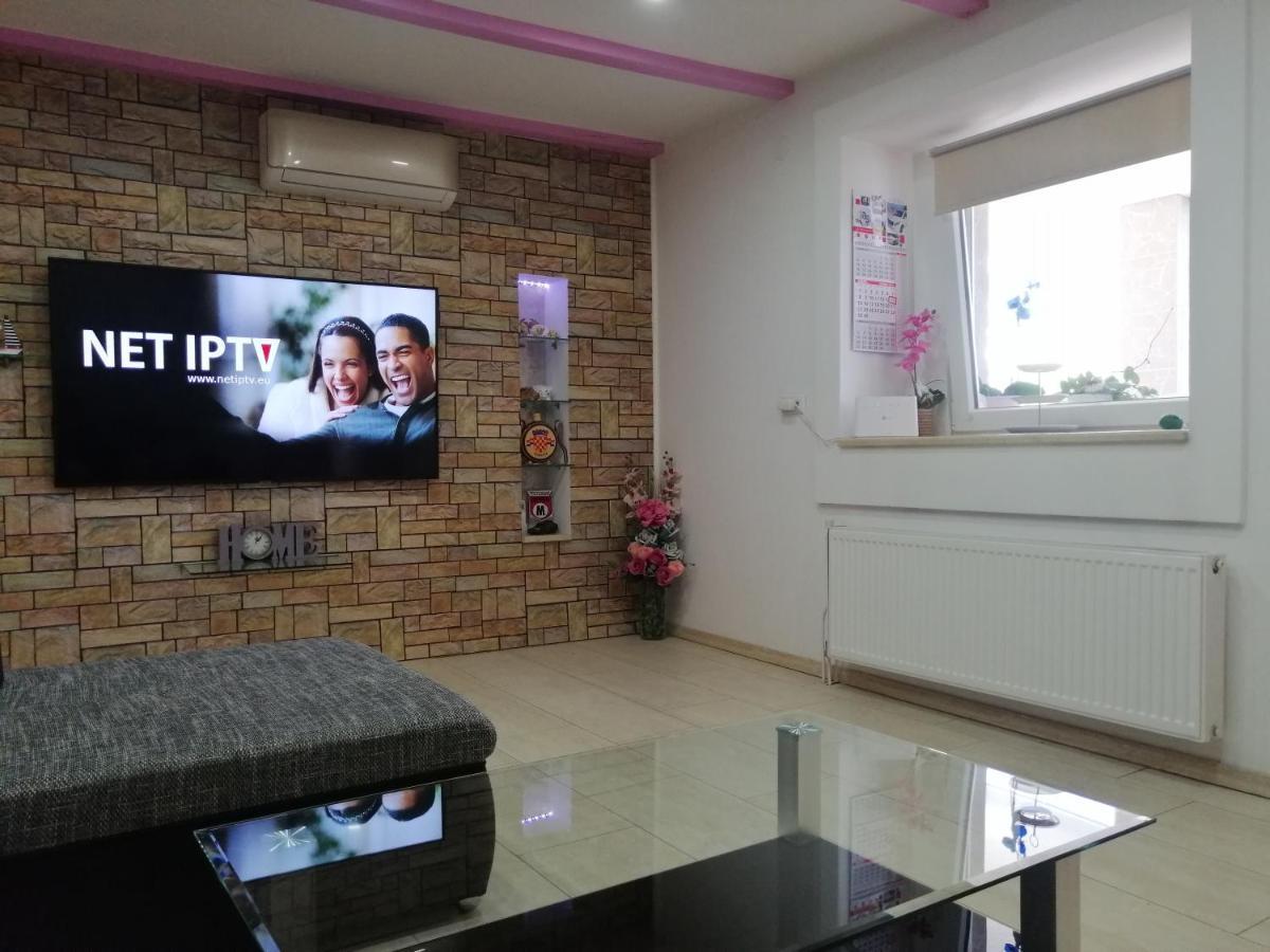 Apartment Goran & Nela อูมัค ภายนอก รูปภาพ